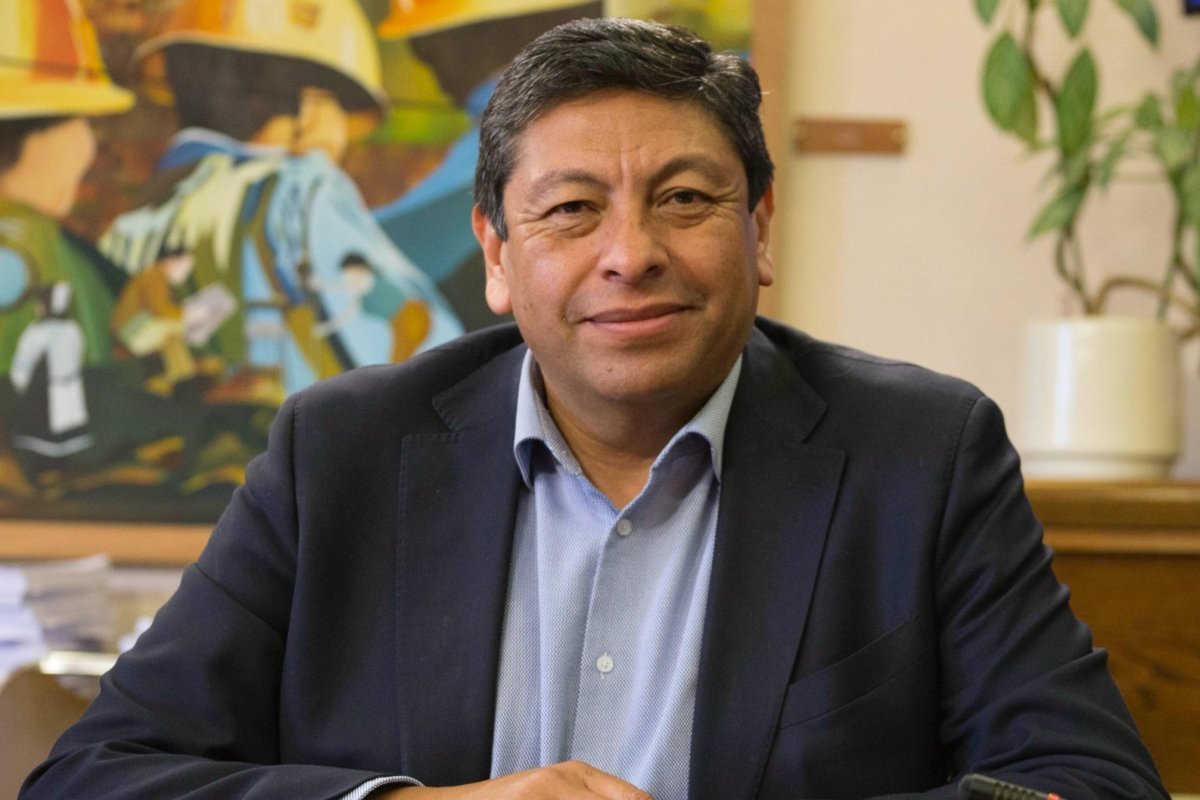 <p>Sobreestimación de producción de cobre en Codelco: diputado Tapia insta a Fontaine a querellarse contra quienes resulten responsables</p>