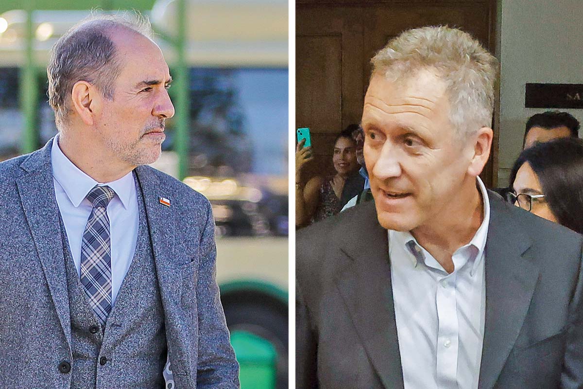 <p>Biministro Louis de Grange y su antecesor en Transportes, Juan Carlos Muñoz. Fotos: Aton</p>