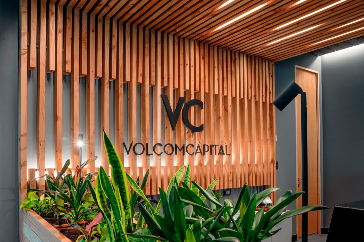 <p>Ampliar distribución de fondos de terceros en Latinoamérica: la estrategia de VolcomCapital tras adquirir XLC</p>