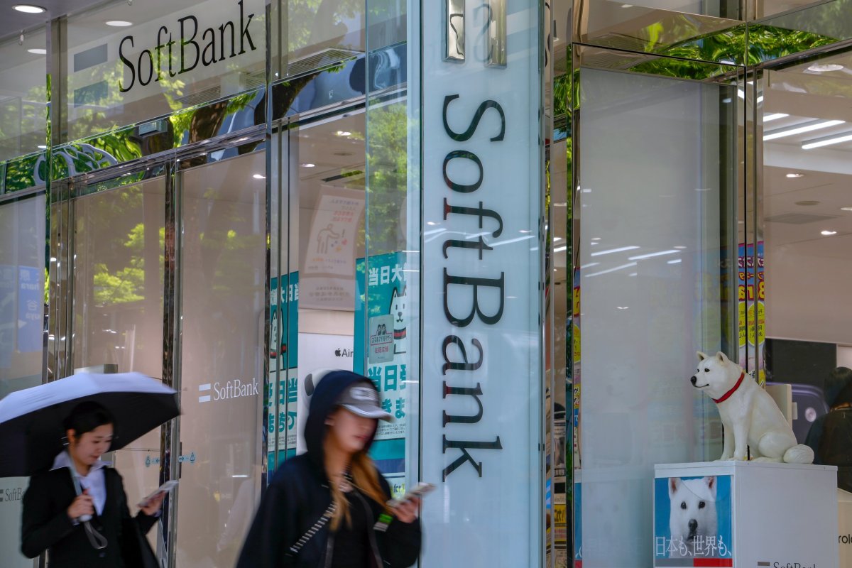 <p>SoftBank supera a Toyota como la empresa más valiosa de Japón</p>