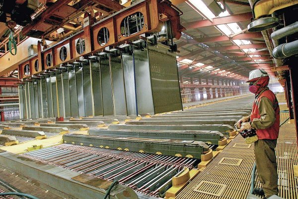 <p>BHP suscribe contrato con gigante china para desarrollar proyectos renovables para Escondida y Spence</p>