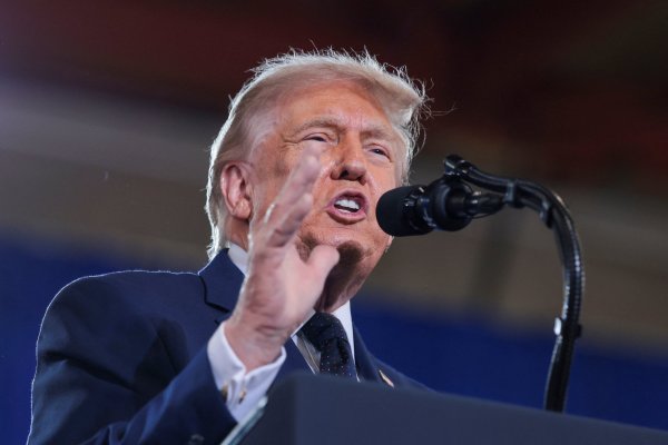 <p>Trump plantea aranceles vinculados a prácticas comerciales de trabajo forzoso: Chile quedaría sujeto a una tarifa de 12,5%</p>