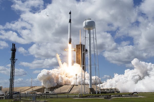 SpaceX ya fijó el monto de la apertura a bolsa: busca recaudar un récord de US$ 75 mil millones
