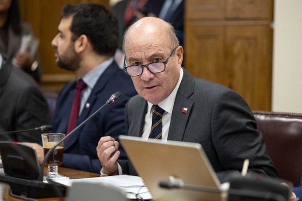 <p>Quiroz sorprende con el anuncio de un proyecto sobre levantamiento del secreto bancario</p>