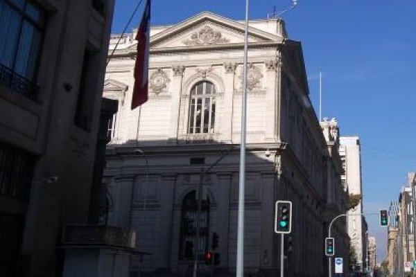 <p>Proyecto de reactivación económica: senadores de oposición buscan articularse con los alcaldes</p>