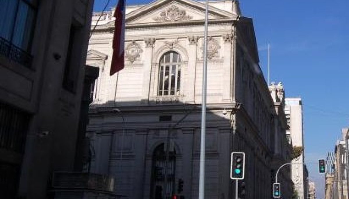 Proyecto de reactivación económica: senadores de oposición buscan articularse con los alcaldes