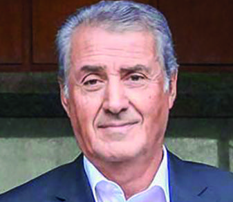 Foto del personaje del parqué embebida