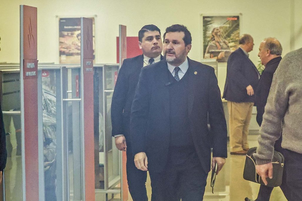 Comienza formalización de exejecutivo bancario acusado de in
