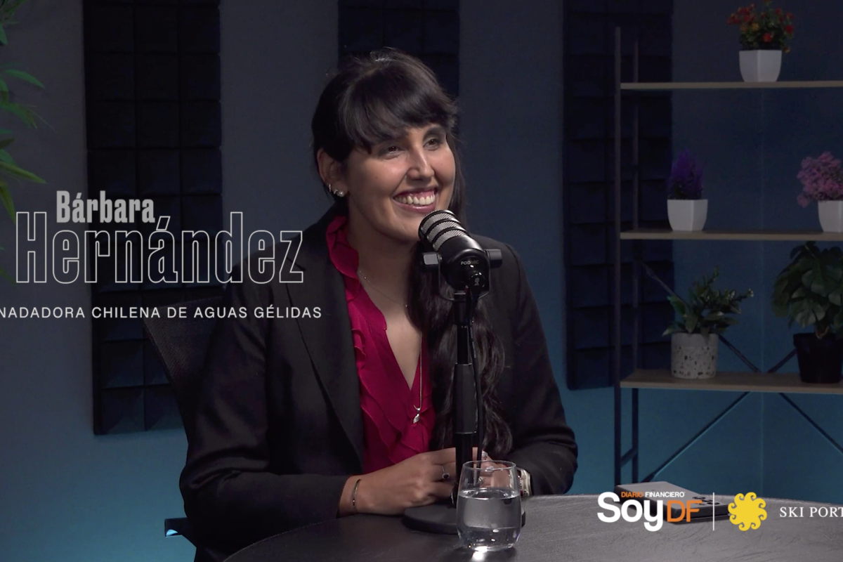 <p>En "Fuera de Pista" con Bárbara Hernández, la "Sirena de Hielo": Cómo desafiar los límites y convertir el miedo en energía</p>