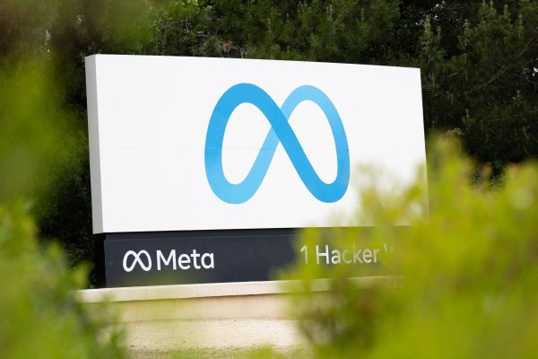Meta tomará acciones legales contra la firma israelí de software espía NSO y frustra ataques de phishing