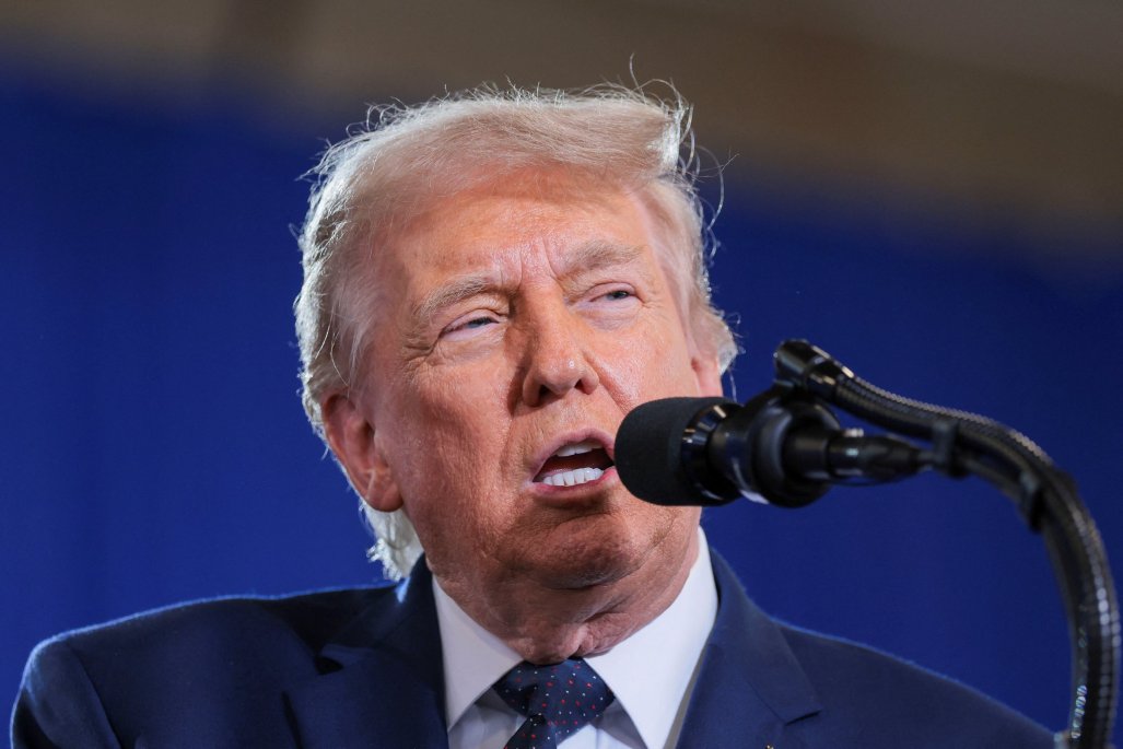 Trump afirma que "Estados Unidos debe responder" a