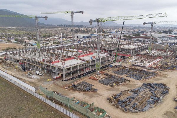 China CRCC suma nuevos frentes con el Estado y solicita más plazo para obras hospitalarias en Coquimbo y O’Higgins