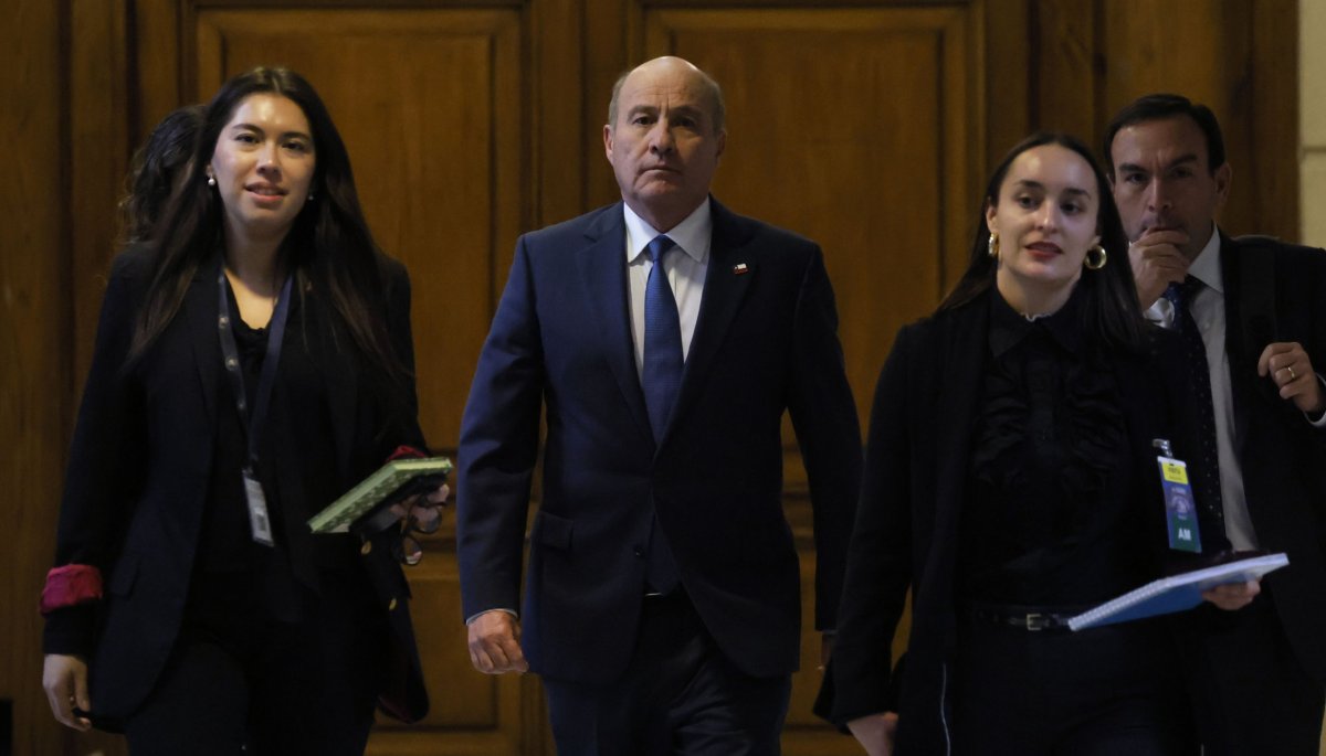 A pesar de la presión opositora, la norma que flex