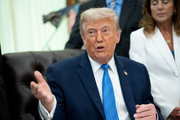 <p>Trump descarta renovar el TLC entre EEUU, México y Canadá</p>