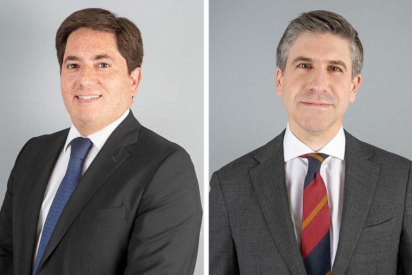 Juan Pablo Halpern y Arturo Pino dejan Clyde & Co junto a equipo de diez profesionales