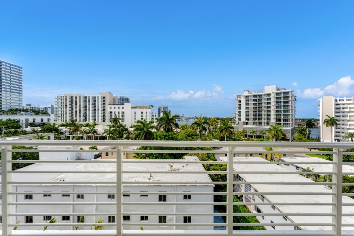 <p>De Concepción a EEUU: inmobiliaria Valmar da el salto al mercado internacional con departamentos de lujo en la costa de Florida que bordean los US$ 4 millones</p>