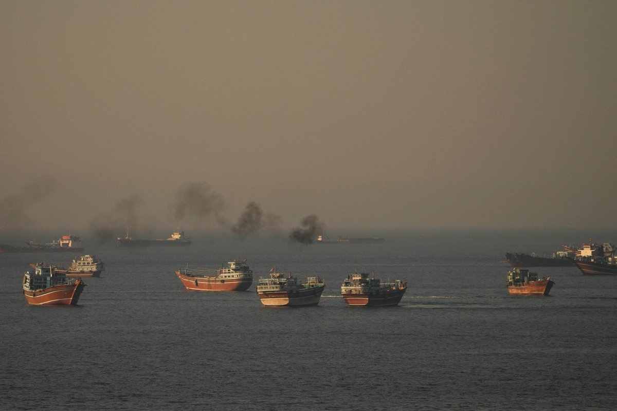 <p>El petróleo Brent cae por debajo de los US$ 80 el barril tras el acuerdo entre EEUU e Irán que impulsará la oferta</p>