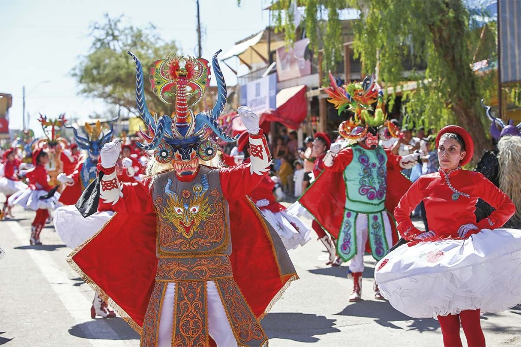 ¿Peligra fiesta de La Tirana? Nueva exigencia de boletas de garantía enciende la polémica