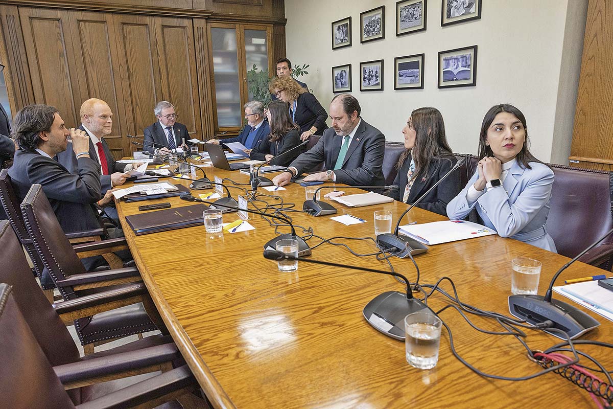 <p>Foto: Senado</p>