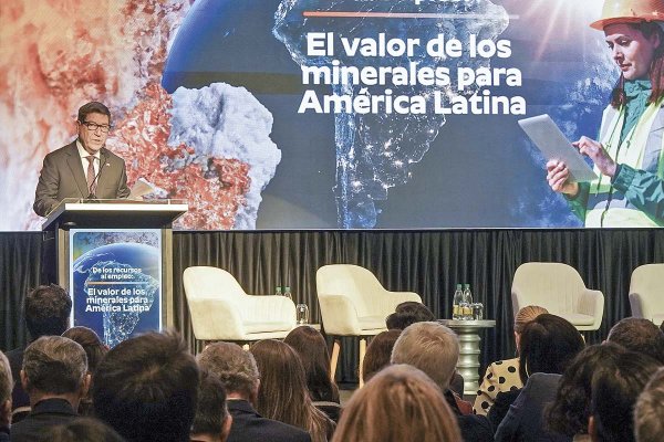 <p>Biministro de Economía y Minería, Daniel Mas.</p>