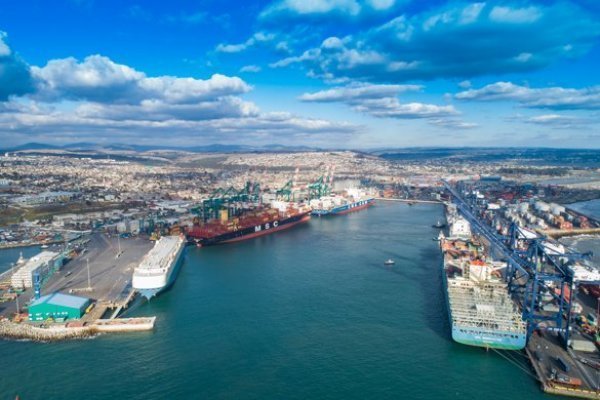 CAF otorga crédito por US$ 50 millones para iniciar las obras habilitantes del Puerto Exterior en San Antonio