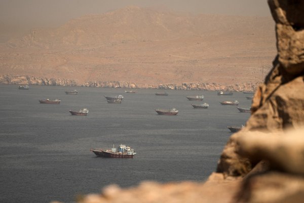 <p>Israel y Hezbolá acuerdan un alto el fuego</p>