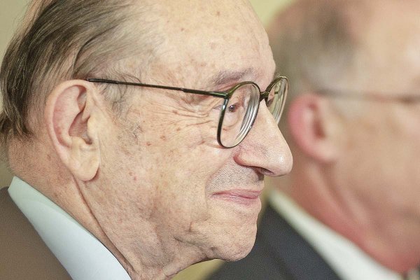 <p>Alan Greenspan fallece a los 100 años: su legado en la Fed moderna y el debate por su rol en la crisis financiera</p>