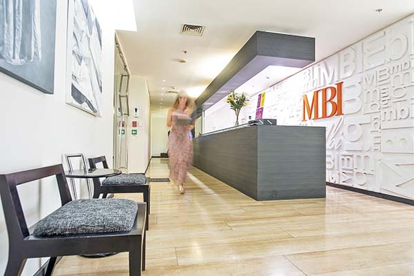 <p>MBI recomienda "sobreponderar" Cencosud y calcula sobre 20% de potencial alcista en la bolsa chilena</p>