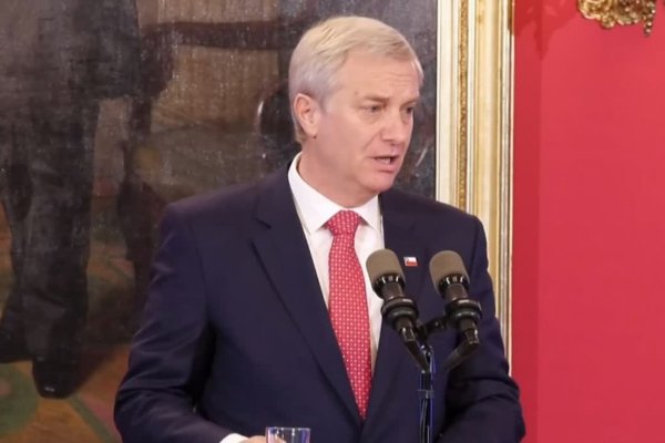 Ahora en DF | Kast presenta proyecto de ley que modifica el Sistema de Admisión Escolar
