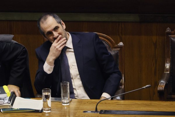 <p>El exministro de Hacienda Nicolas Grau en la sesión de la Cámara de Diputados. Foto: Aton Chile</p>
