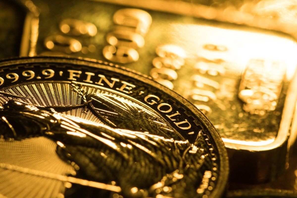 <p>El oro al contado, que alcanzó un máximo histórico de US$ 5.594,82 a finales de enero, ha perdido desde entonces más de US$ 1.500 por onza.</p>