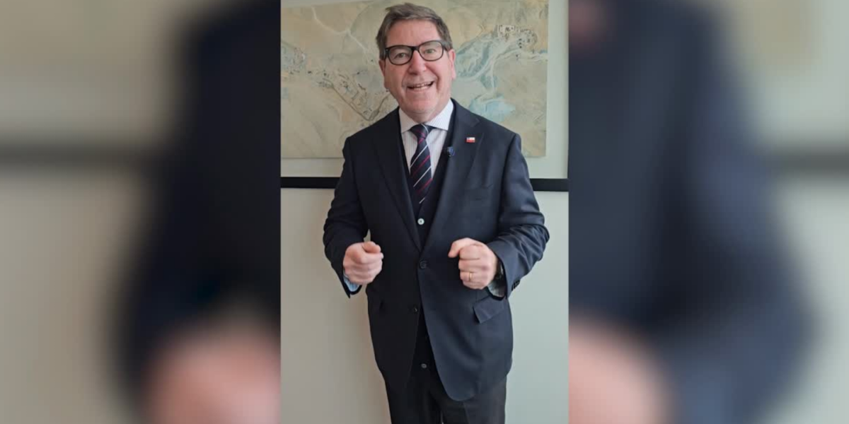 Ahora en DF | Biministro Mas celebra acuerdo logrado entre Anglo American y Codelco para operar en conjunto Los Bronces y Andina