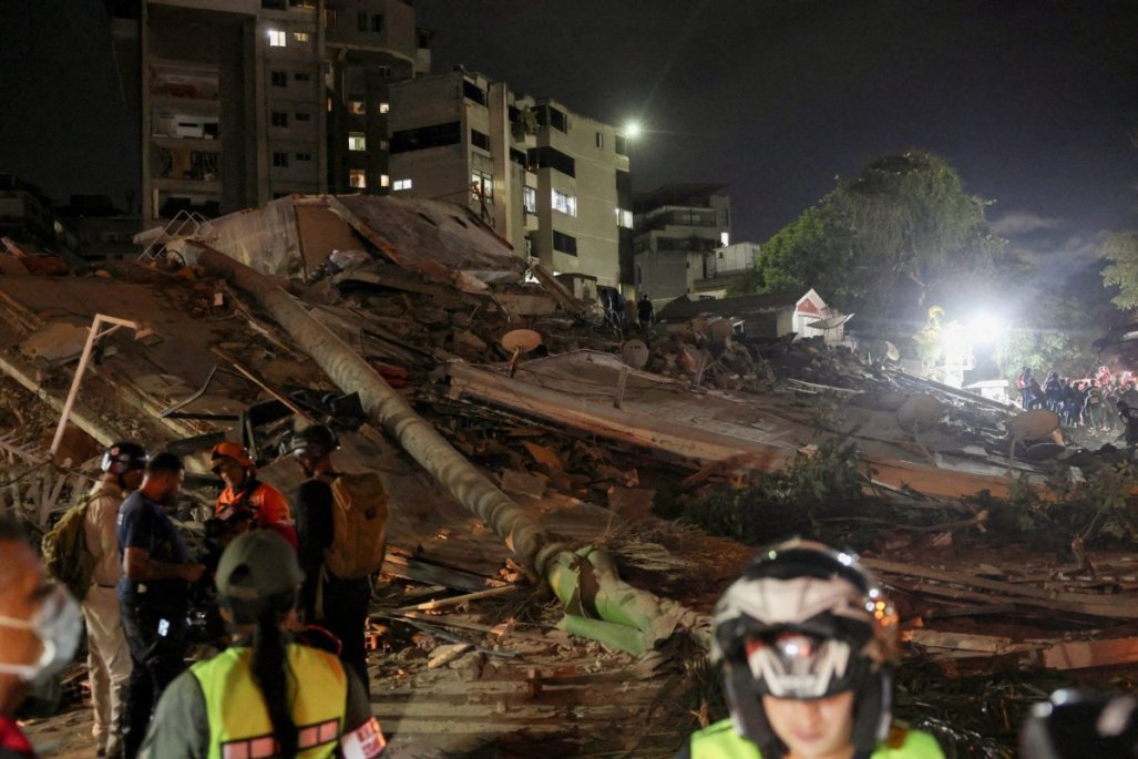 Dos potentes terremotos dejan al menos 164 fallecidos en Venezuela y se temen miles de víctimas por el colapso de edificios