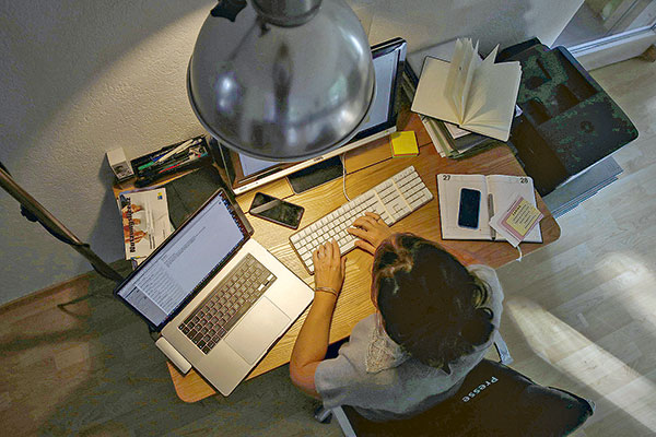 Casi 150 mil personas teletrabajan en el país