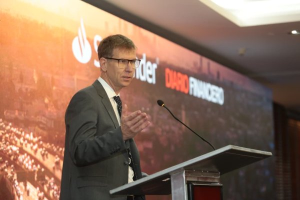 <p>Andrés Trautmann, CEO de Santander: "Estamos en un momento muy especial para el país, en lo personal soy optimista”</p>