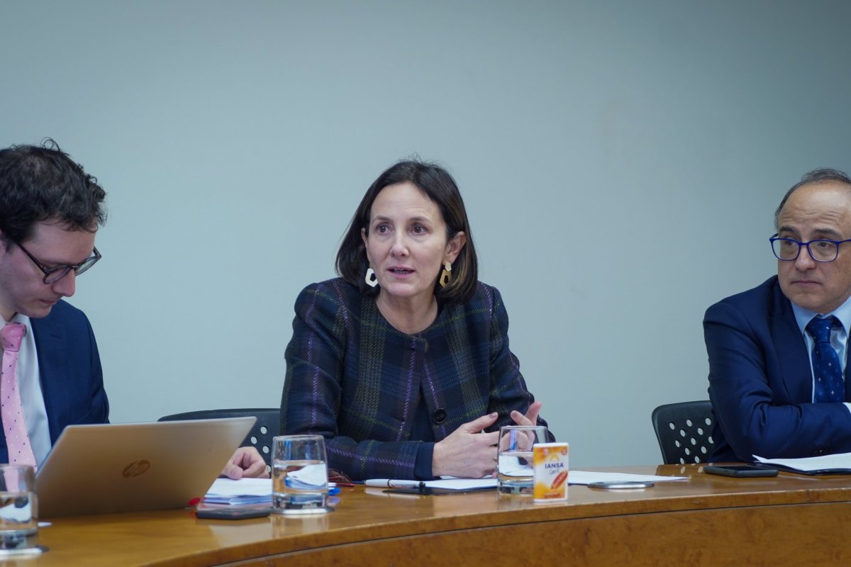<p>Exportadores y gobierno afinan estrategia ante amenaza de nuevo arancel de EEUU a envíos chilenos</p>