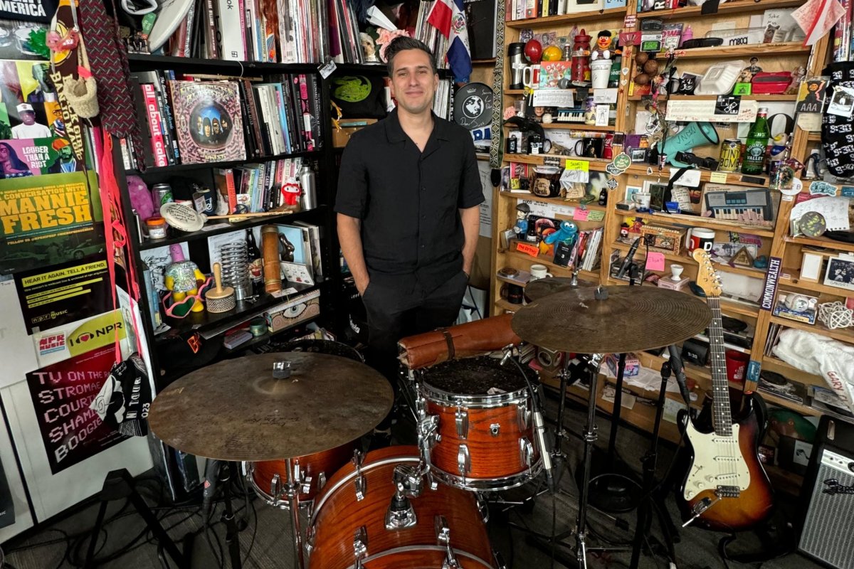 <p>El baterista chileno que llegó a Coachella, Tiny Desk y el Tonight Show de Jimmy Fallon</p>