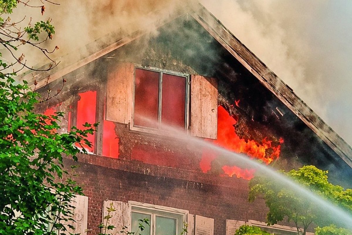 <p>La historia de la casona de los Kast que se incendió en Alemania</p>