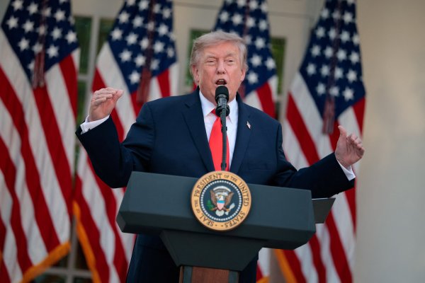 <p>Trump dice que Irán violó el alto al fuego con un ataque con drones en el estrecho de Ormuz</p>