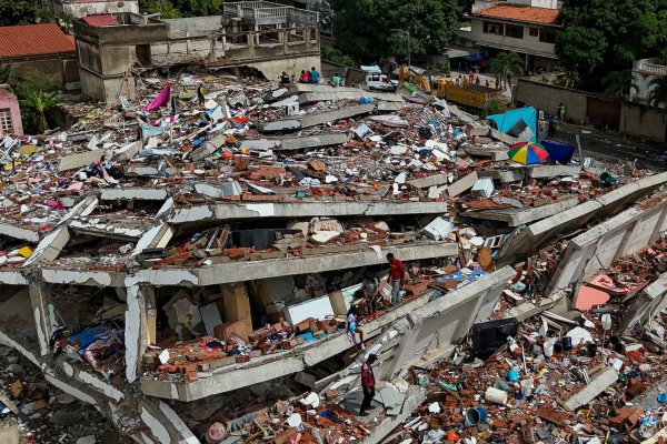 Emergencia en Venezuela: fallecidos aumentan a 1.943 y la Nasa cifra en 58 mil los edificios dañados