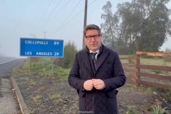 <p>Ahora en DF | Biministro Mas sobre caída de Imacec en mayo: “Recibimos una economía estancada y golpeada”</p>