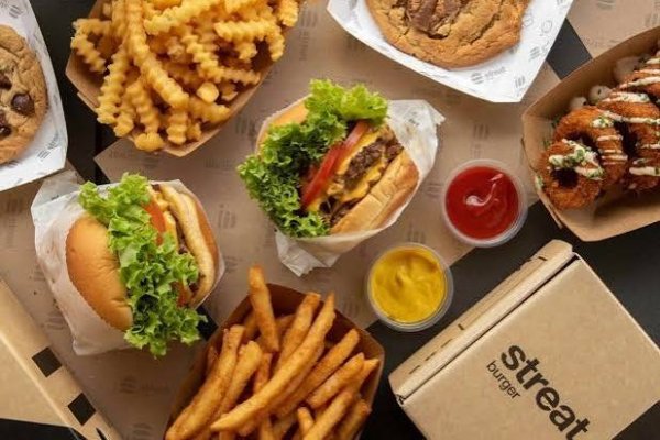 <p>Streat Burger aterriza en Viña del Mar con inversión cercana a $ 550 millones y refuerza su expansión en regiones</p>
