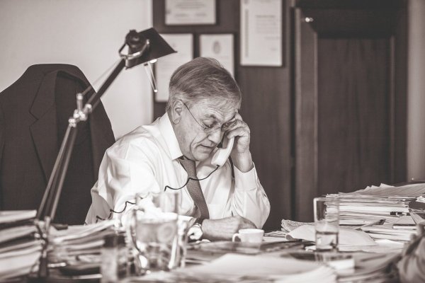 <p>Cinco bodegas llenas de material y contando: los planes para el enorme Archivo Piñera</p>