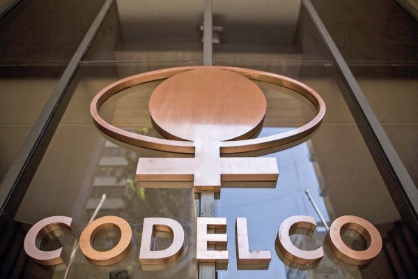 <p>Informe solicitado por Fontaine desmenuza la era Pacheco en Codelco: Deuda creció más que los aportes al Fisco</p>