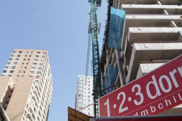 <p>Bancos: precio de las viviendas creció tres veces más que los ingresos de los hogares en las últimas dos décadas</p>