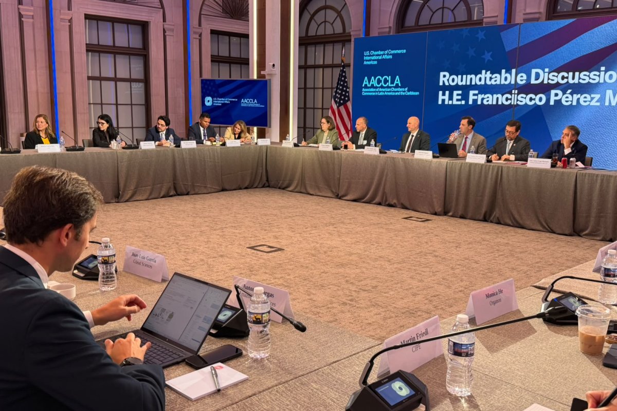 <p>Canciller invita a empresarios de EEUU a invertir en un Chile “estable y competitivo”</p>