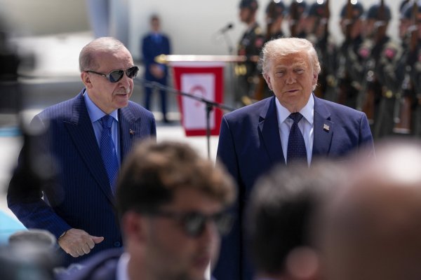 <p>La OTAN promociona acuerdos por US$ 12.000 millones para demostrarle a Trump que intensifica sus esfuerzos</p>