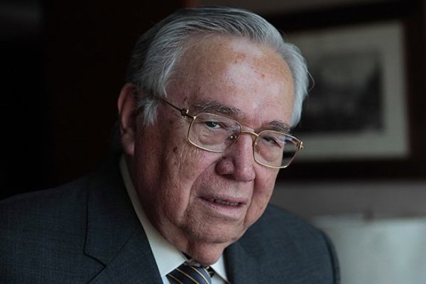 <p>A los 94 años fallece Enrique Krauss (DC), exministro del Interior de Aylwin y figura clave de la transición a la democracia</p>