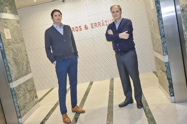 Andrés Rodríguez junto a Cristián Barros. Foto: Julio Castro