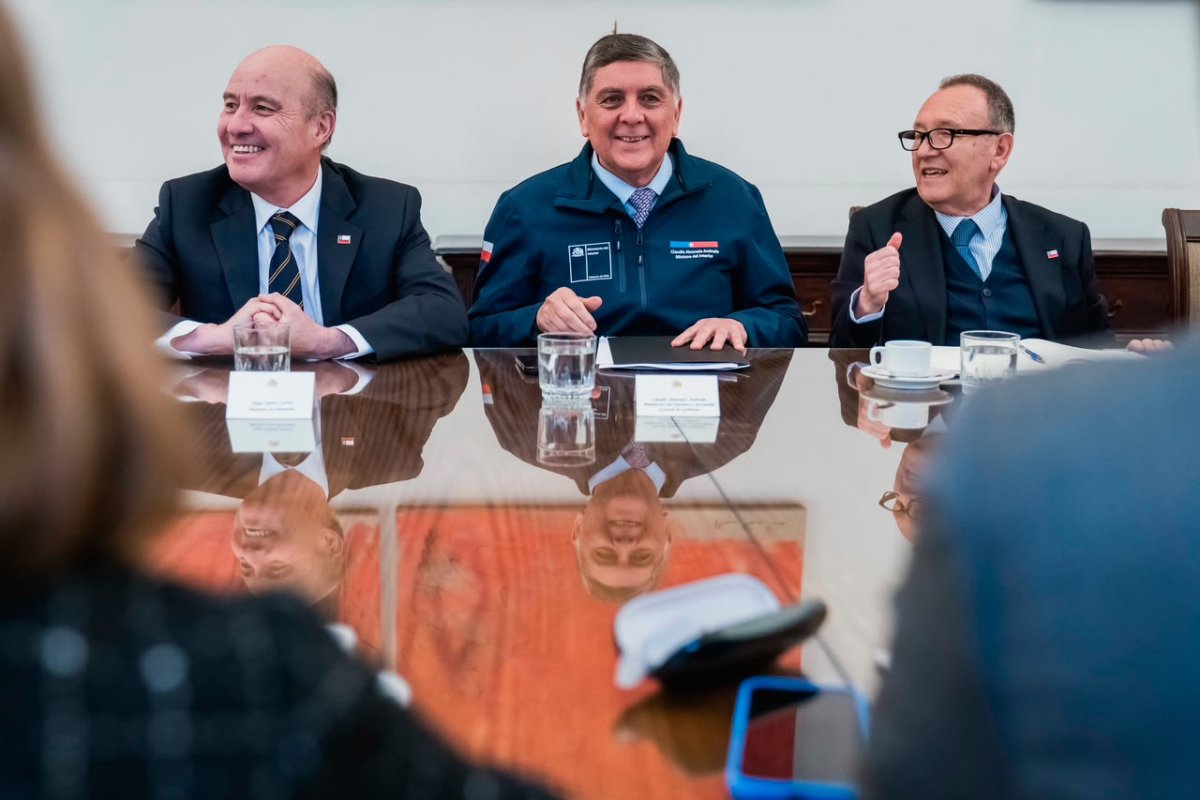 <p>La Moneda descarta postergar votación de proyecto de reconstrucción por temporales: “Es importante cerrar esta tramitación mañana”</p>